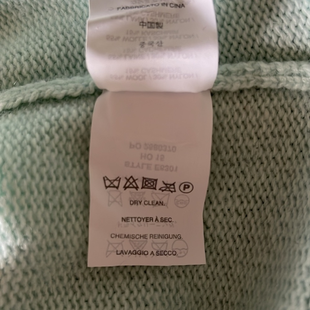 *SOLD* J. Crew Cashmere & Wool Turtleneck Sweater, Extra-Small, Mint Green - Picture 5 of 7